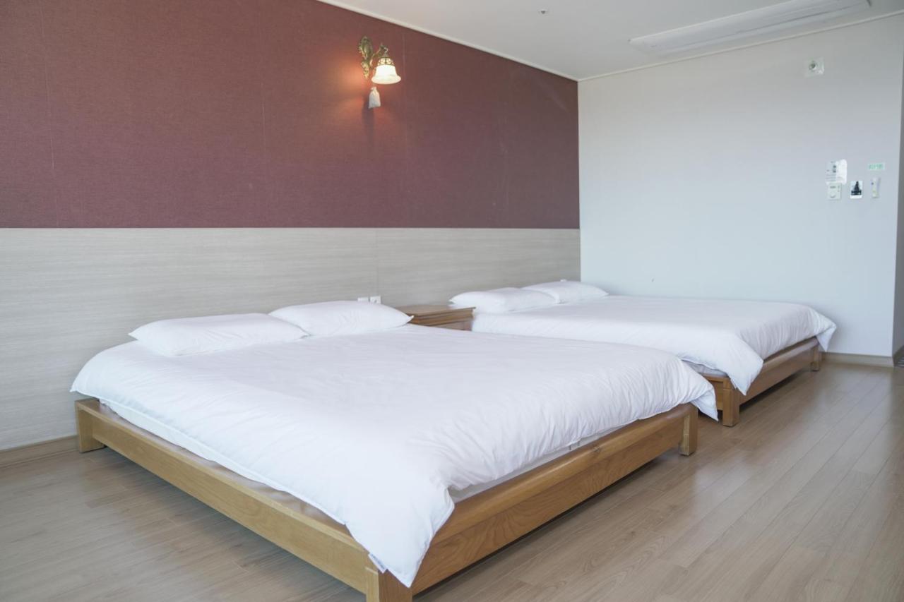 Sancheong Korean Medicine Family Hotel מראה חיצוני תמונה